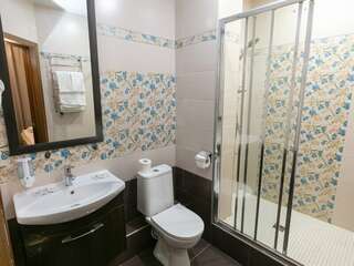 Отель Vega Архангельск Улучшенный двухместный номер с 1 кроватью-3