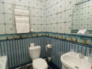 Отель Vega Архангельск Двухместный номер с 2 отдельными кроватями-11