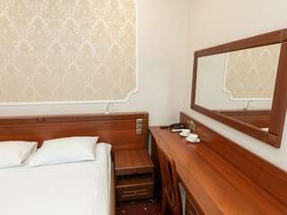 Отель Vega Архангельск Улучшенный двухместный номер с 1 кроватью-4